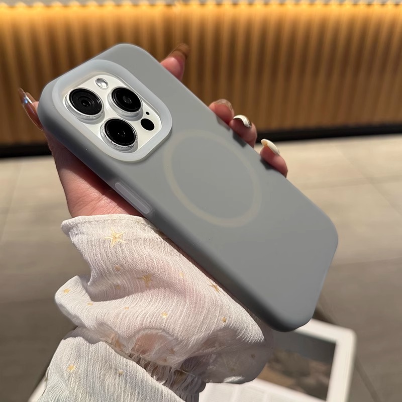Luxuriöse Echte Jelly-Flüssigs – Liquid Silicone Magnetic Phone Case Bewertung und Preis